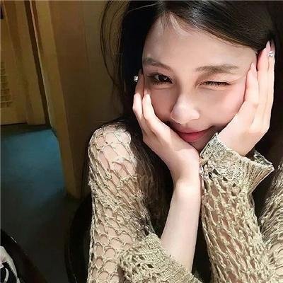 红色地毯黑色梦